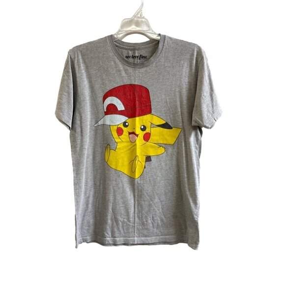 We love Fine Other - Men's We Love Fine Pokémon Pikachu Character T-Shirt. Size Medium
